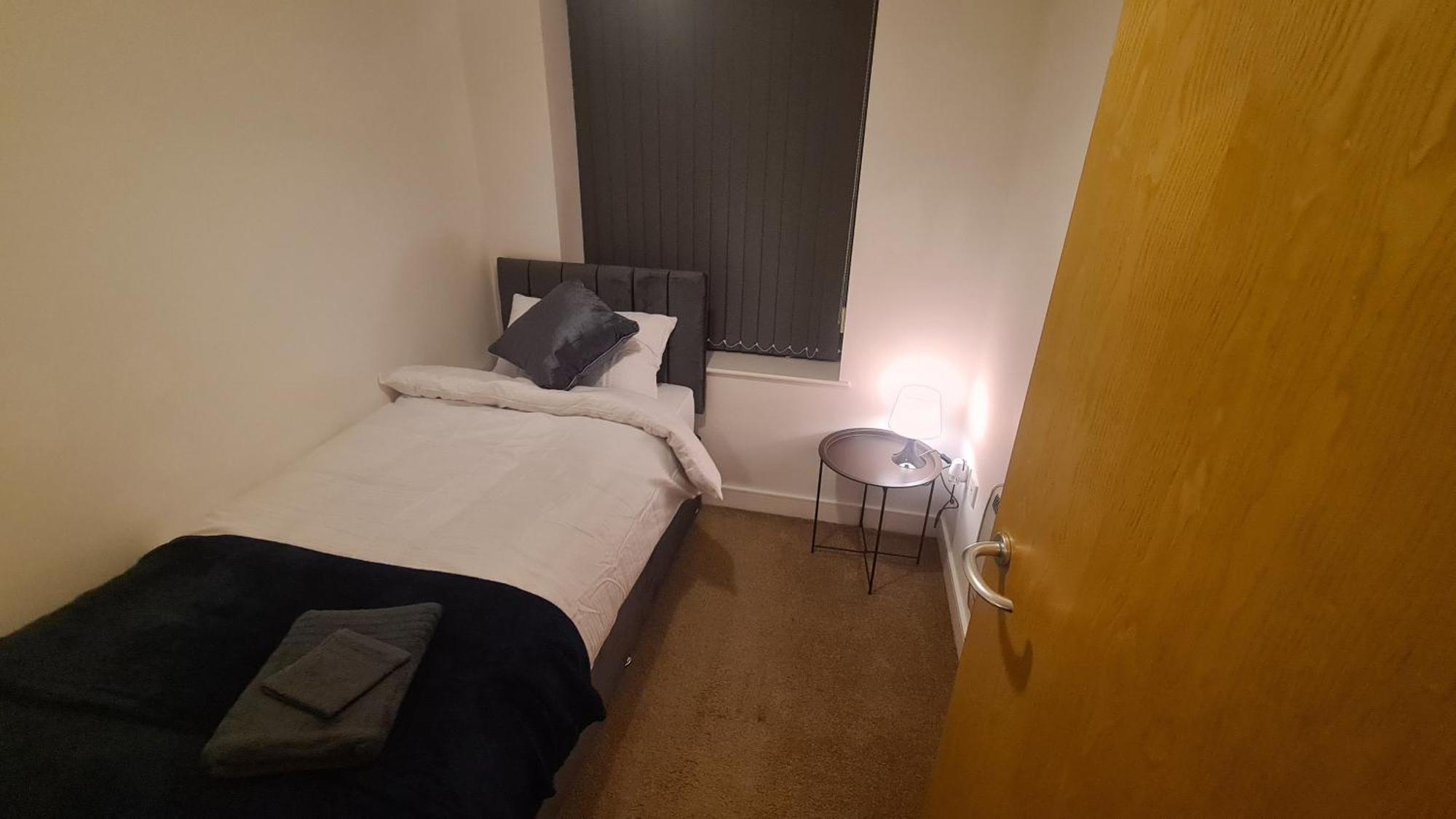 Homestay By Bic Melbourne 14 - Leeds Morley  Esterno foto