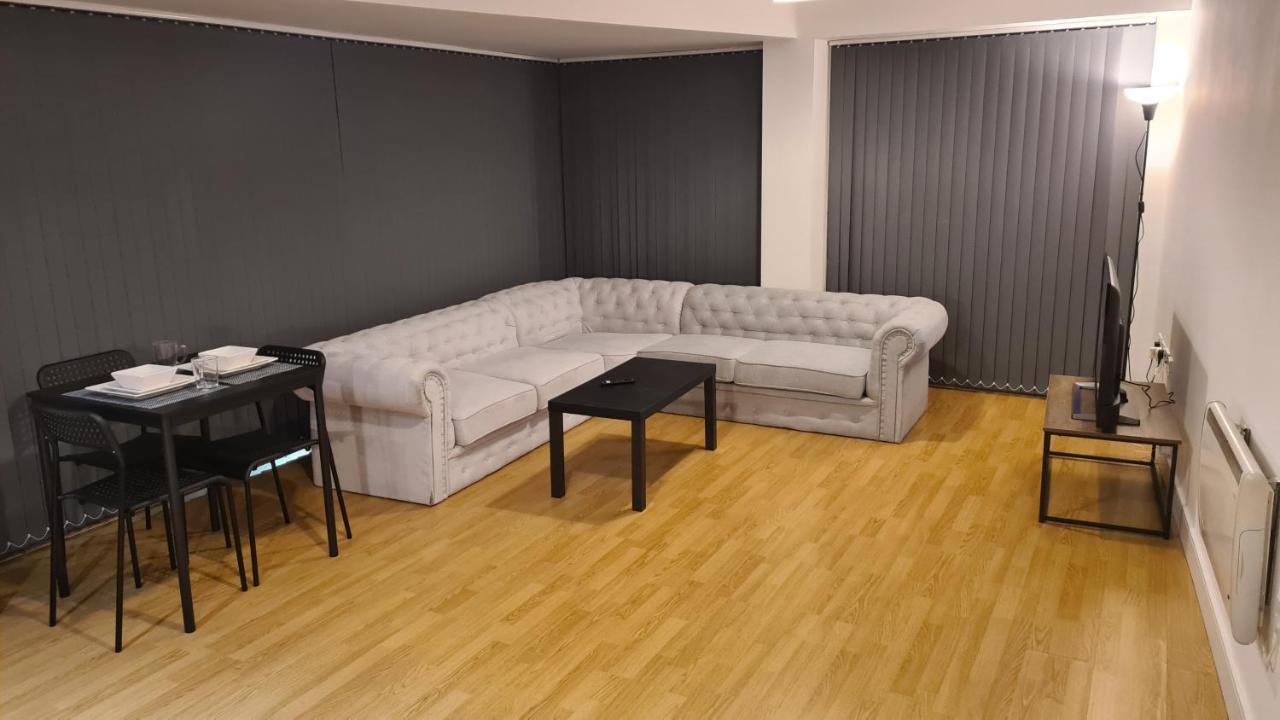 Homestay By Bic Melbourne 14 - Leeds Morley  Esterno foto